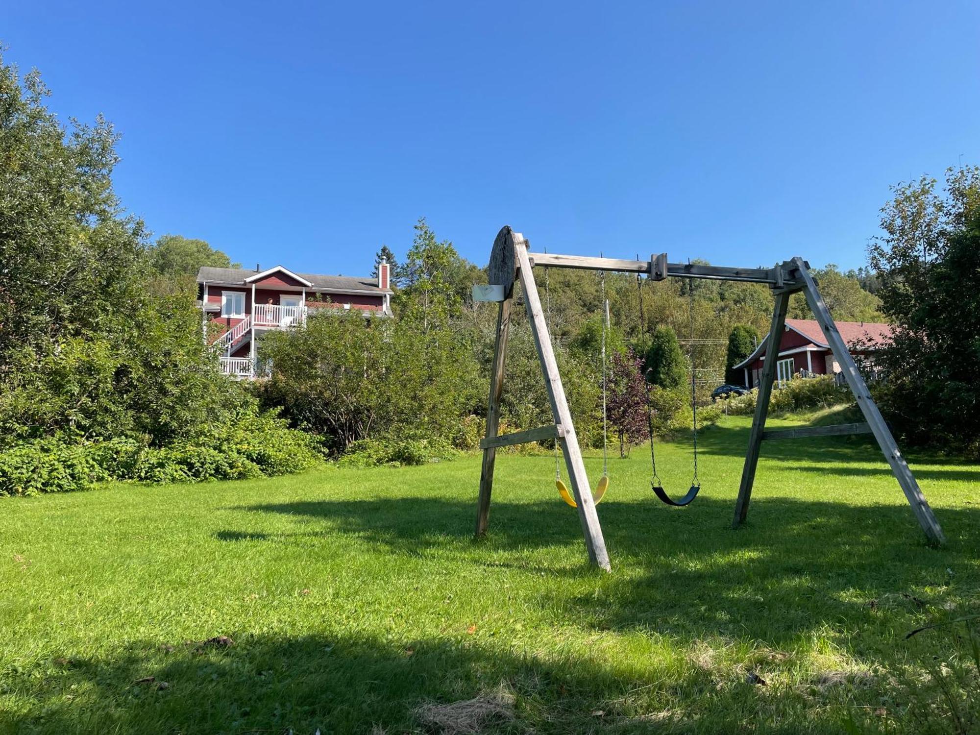 Belle Maison Avec Vue Sur La Riviere LʼAnse-Saint-Jean المظهر الخارجي الصورة